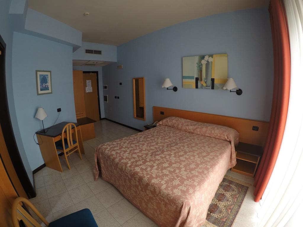 Hotel Astoria 4*